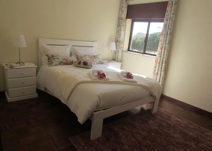 Bay House With Pool 1 Minute From The *