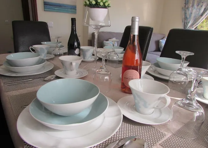 Bay House With Pool 1 Minute From The