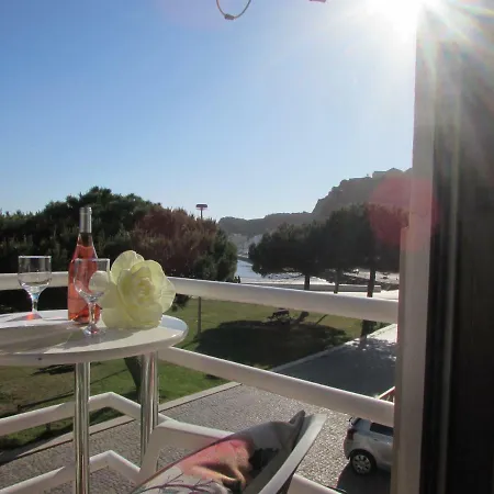 Bay House With Pool 1 Minute From The São Martinho do Porto