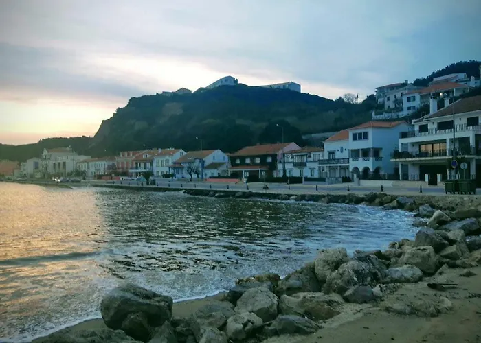Bay House With Pool 1 Minute From The Appartamento São Martinho do Porto